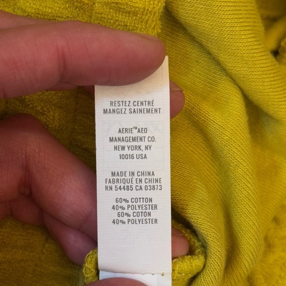 Offline by Aerie Terry Cloth Shorts Bright Yellow Pockets Size XS - Picture 8 of 9